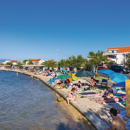 Apartman Maslenica *
