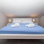 Maslenica Apartment *