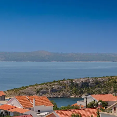 Maslenica Lejlighed *